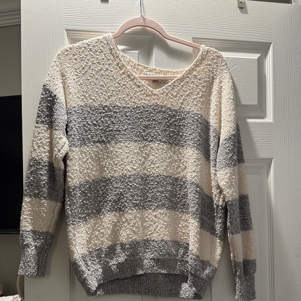 Cozy Striped Sweater - Cream and Gray